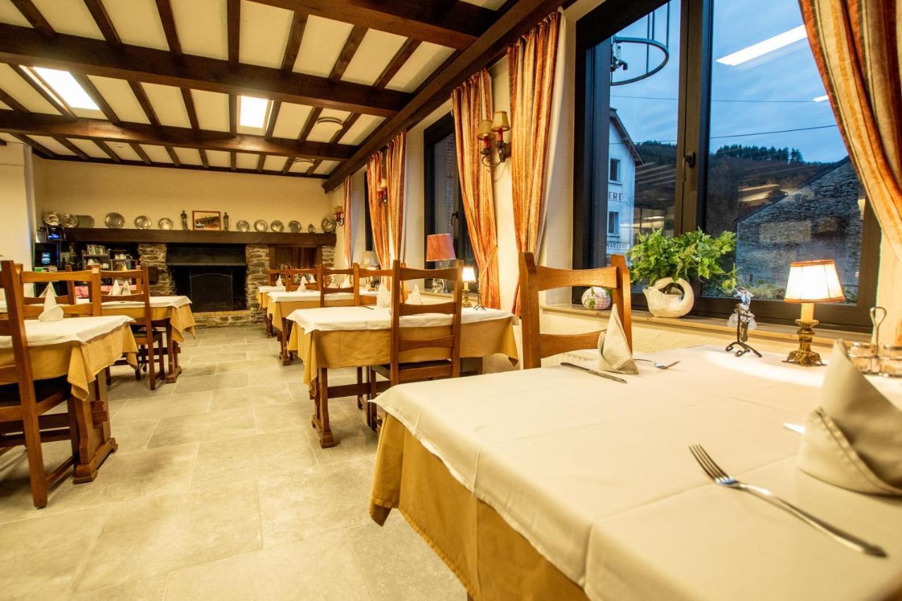Auberge Le Vieux Moulin Poupehan Exterior foto